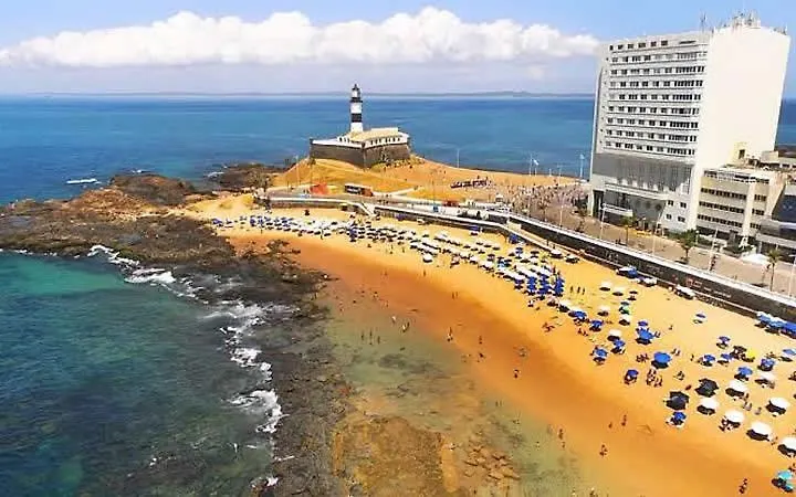 Lindo Apartamento Completo A 50M Da Praia Da Barra-1