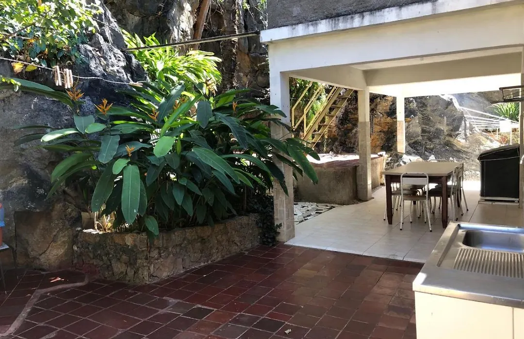 casa pedacinho do morro-1