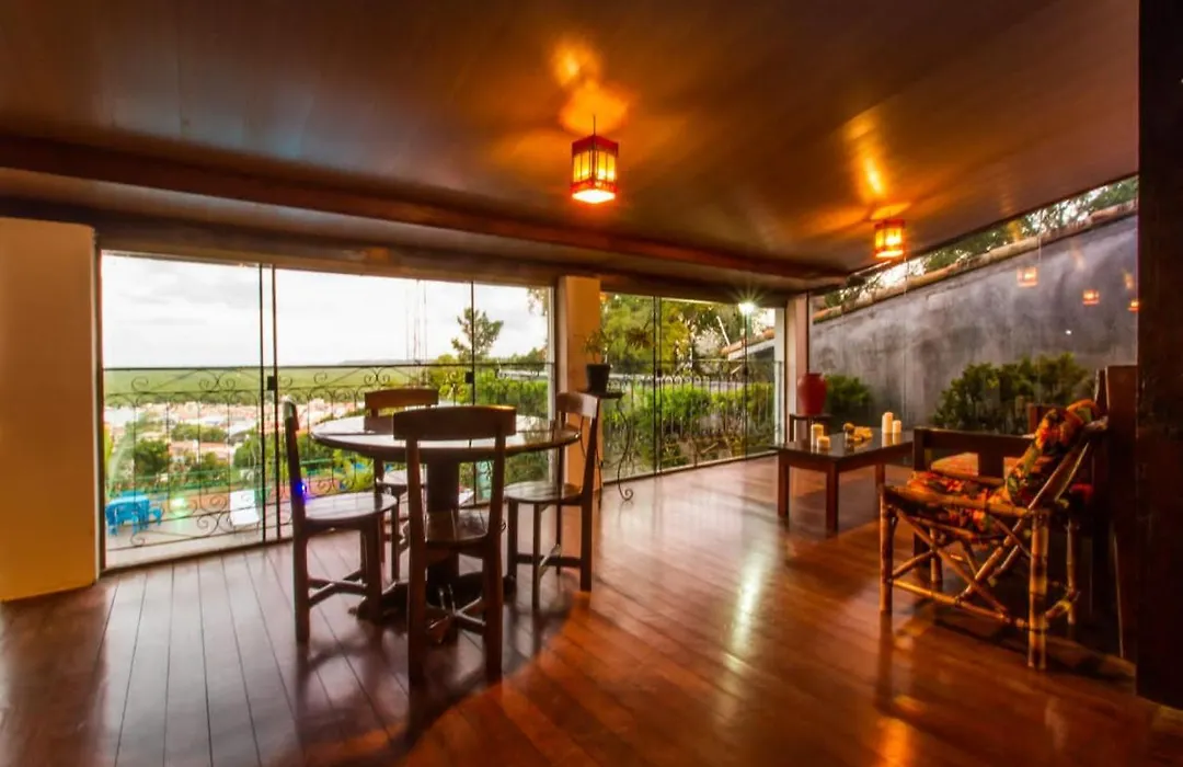 Alto Do Aeroporto Hotel-1