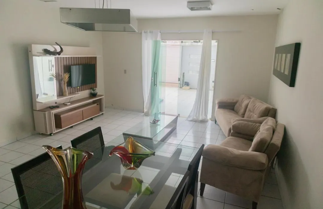 Casa Com Piscina E Churrasqueira-1