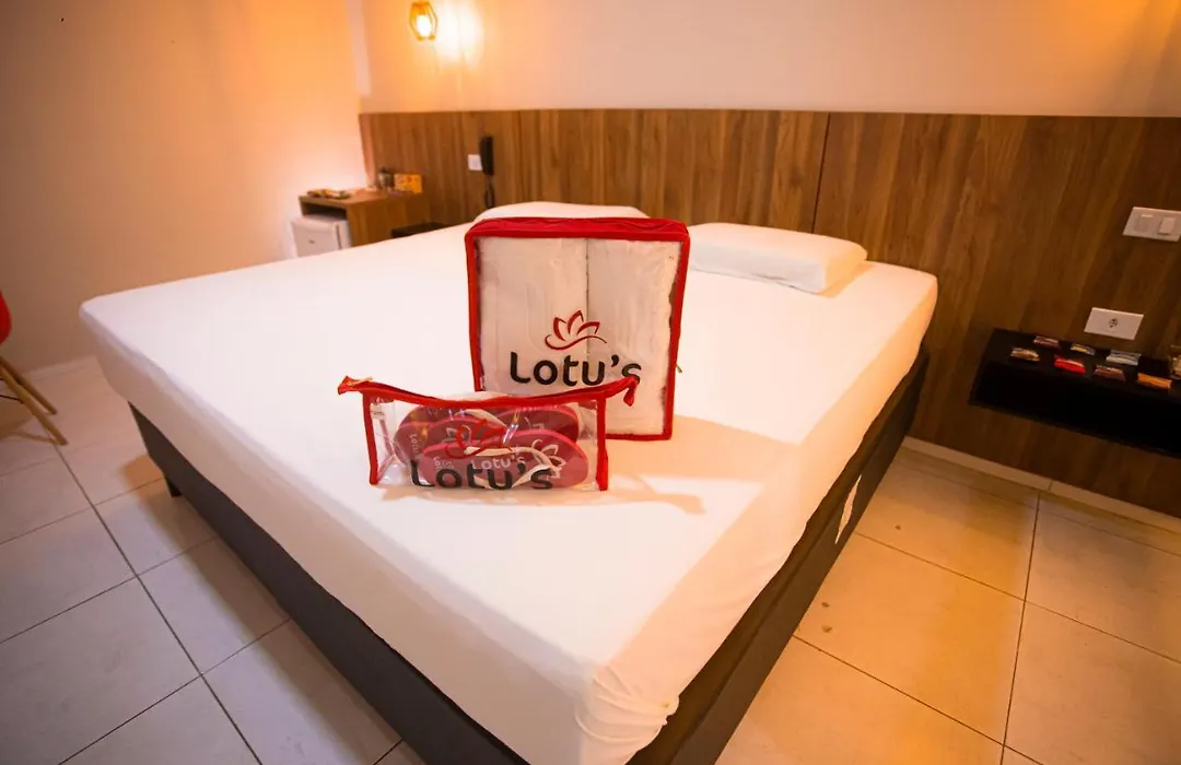 Lotus Motel Guaribas-1