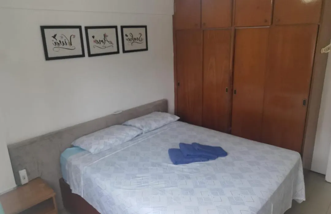 Apto privado 4º andar no Edifício residencial Náutico-1