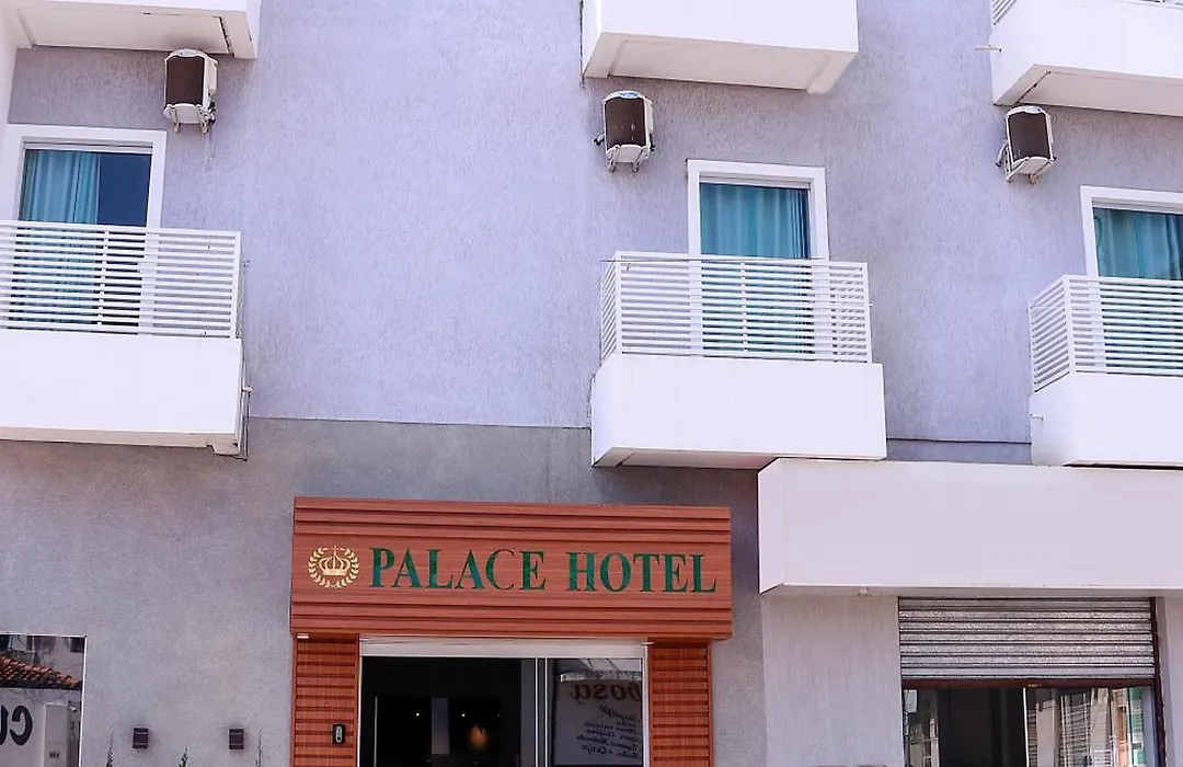 Palace Hotel-1