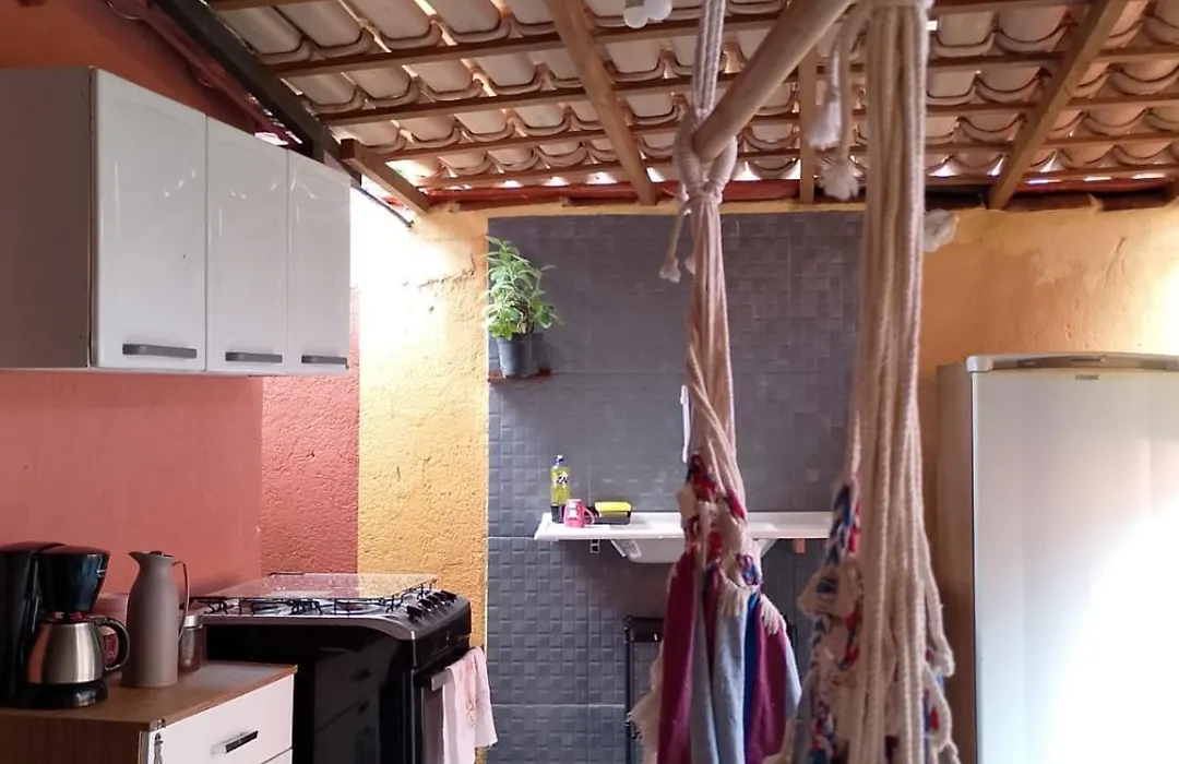Tiwa Hostel 24H-1