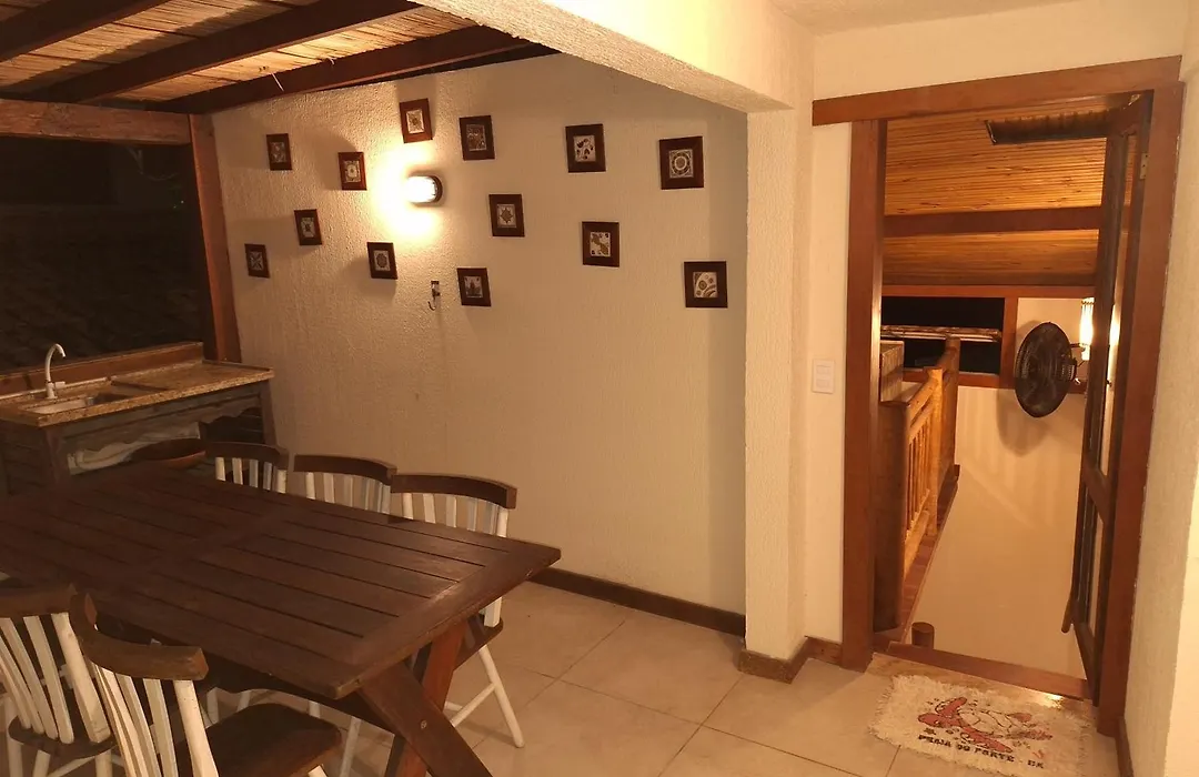 Casa 2/4 Melhor Localizacao De Praia Do Forte!!!!-1