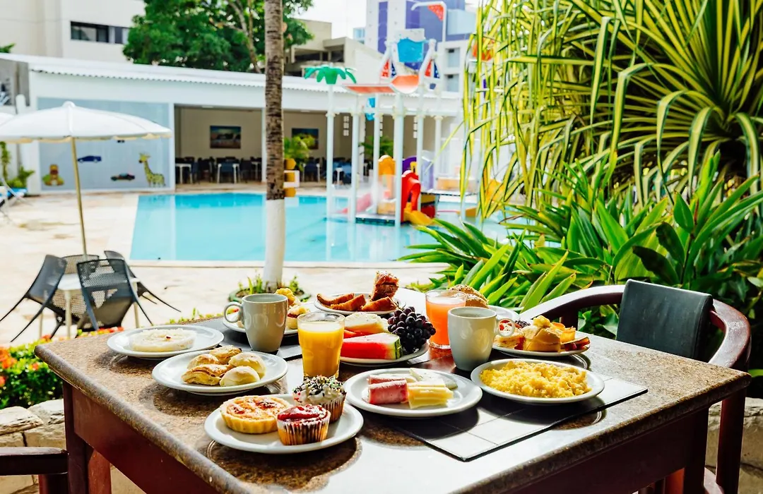 El Aram Beach & Convention-1