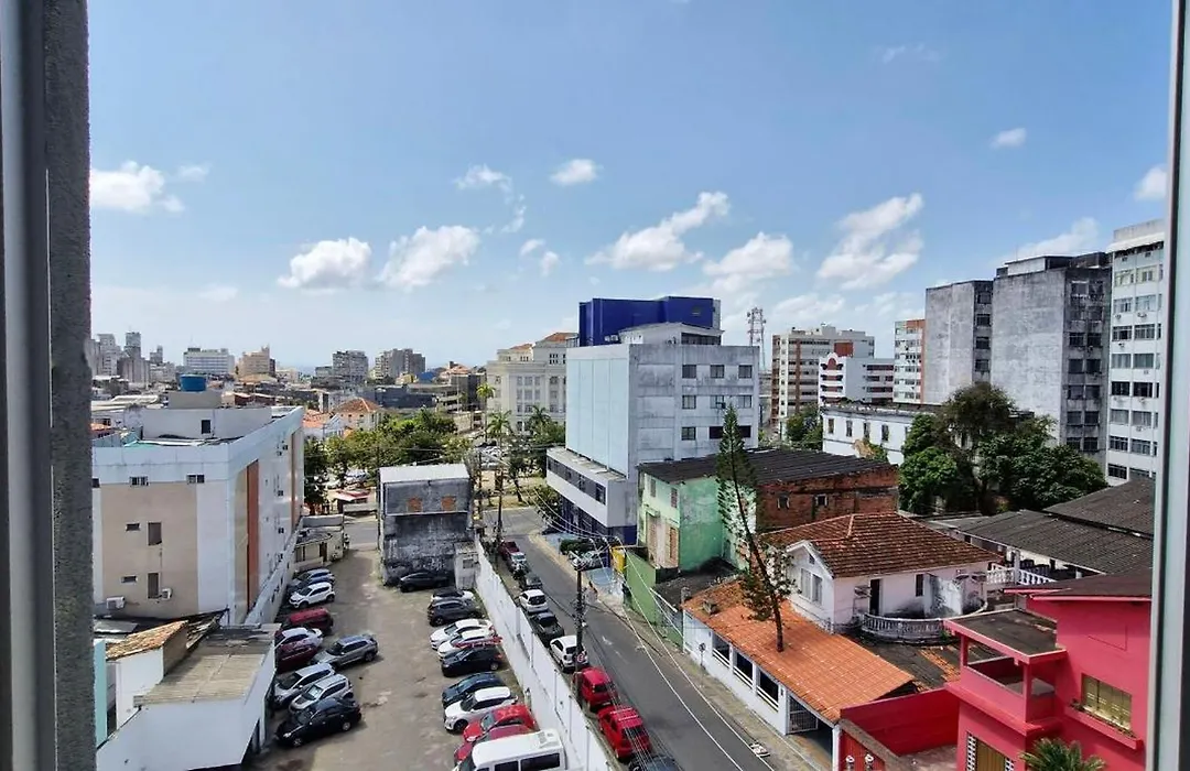 Conaz0100 - Edificio Larissa-1