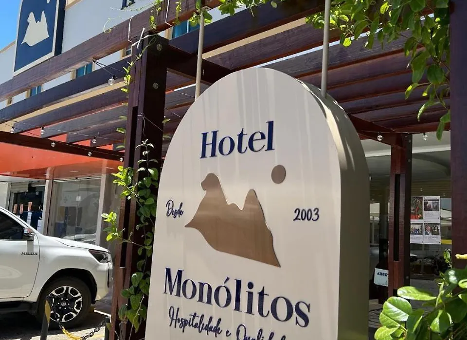 Hotel Monólitos-1