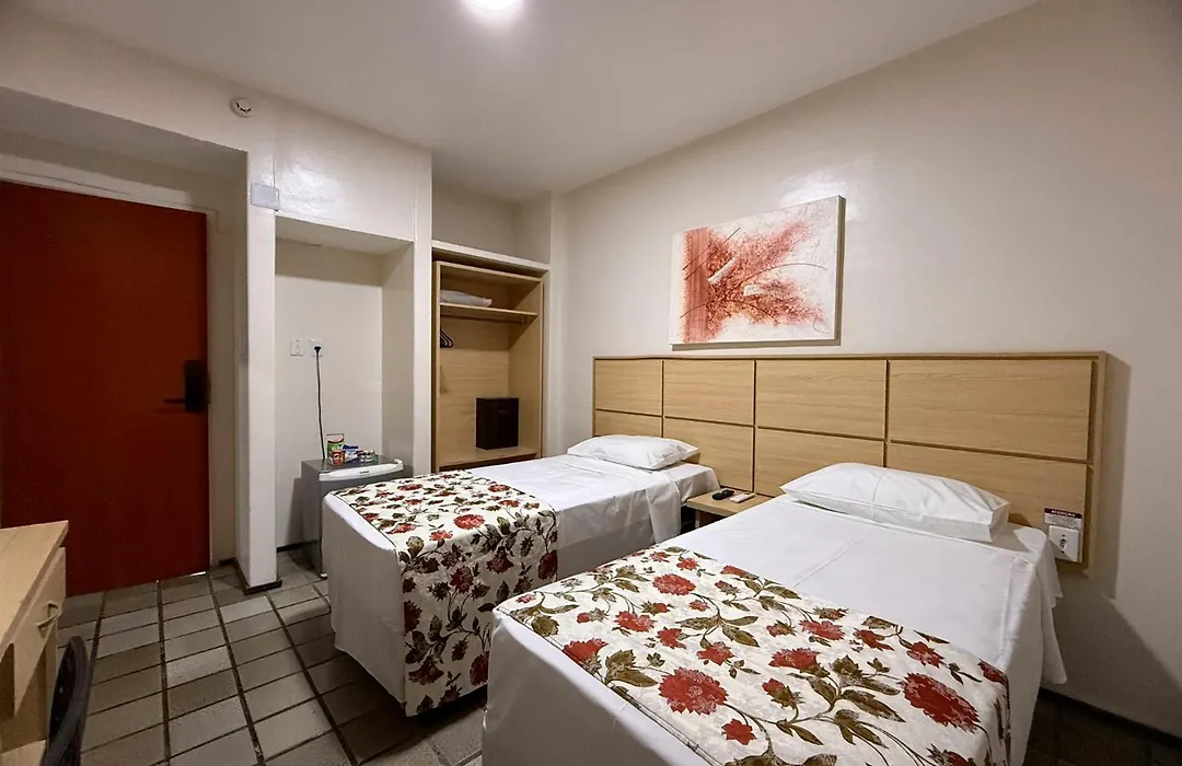 Hotel Dan Inn Express Salvador By Nacional Inn-1