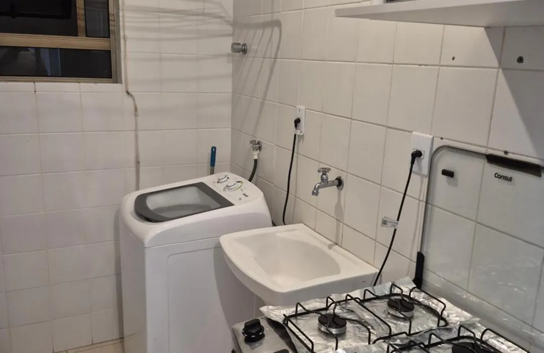 Apartamento Em Frente Ao Shopping Itaigara - Salvador-1