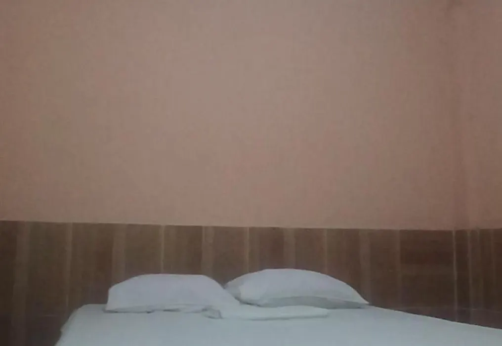 hospedaria pingo de ouro-1