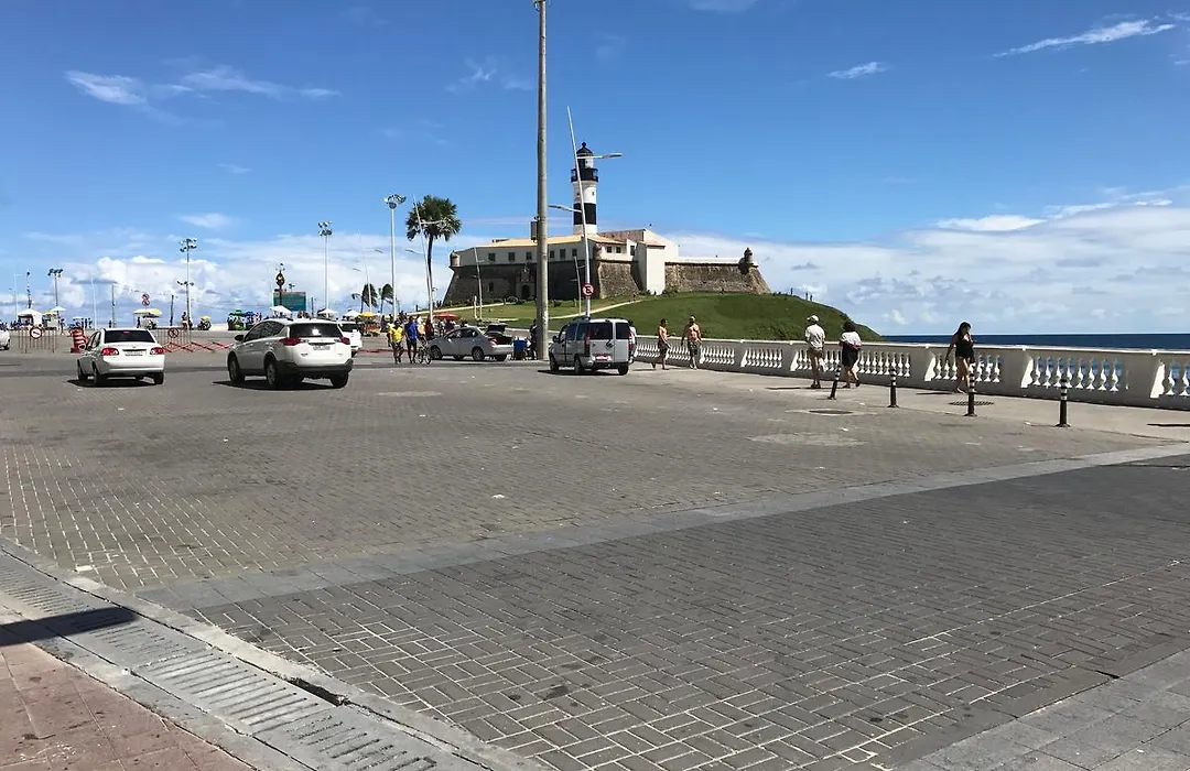 Apartamento Por Do Sol Farol Da Barra Ac-1