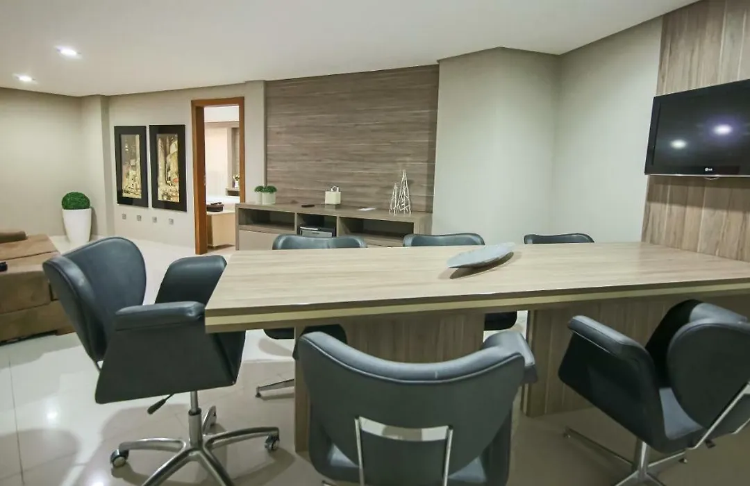 Rapport Hotel-1