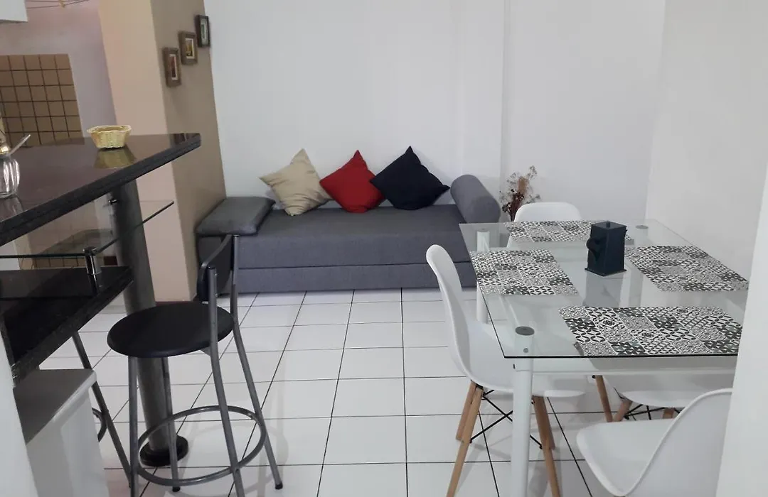 Apartamentos Stela Maris Praia E Aeroporto-1
