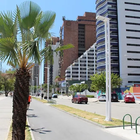 13 Flat Beira Mar Com Energia, Vaga, 3 Camas, Wi-Fi E Ar-2