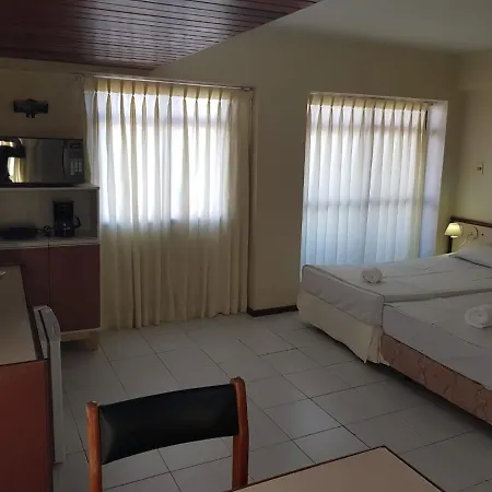 Manos Royal Flat Tambau-2