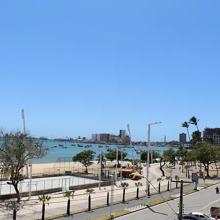06 Flat Beira Mar Com Energia, Vaga, 3 Camas, Wi-Fi E Ar-3