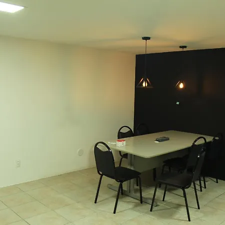06 Flat Beira Mar Com Energia, Vaga, 3 Camas, Wi-Fi E Ar-2
