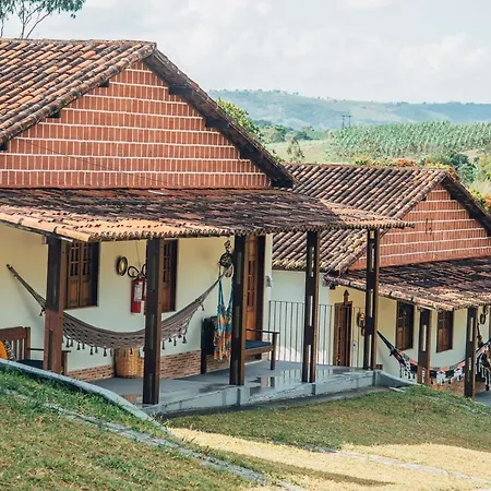 Hotel Fazenda Pedra Do Rodeadouro-2