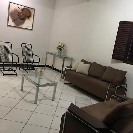 Casa Mobiliada, Arejada E Confortavel Para Alugar Na Praia De Ponta De Campina-2