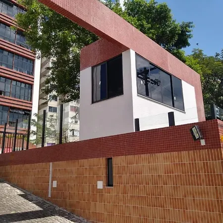 Flat Luxo Bem Localizado No Bairro Da Barra Salvador-2