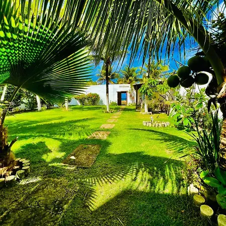 Praia Do Sol Triplex Beach House-3