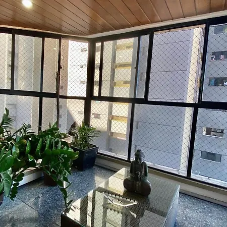 Apartamento vista mar, 2 Suítes, WC Social,2 vagas-2