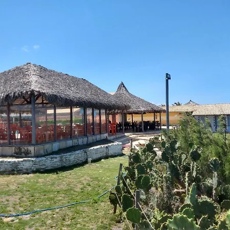 Hotel Das Falesias-3