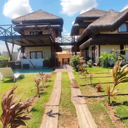 Villa Namu Beach House Suites-3