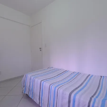 Lindo Apartamento Completo A 50M Da Praia Da Barra-2