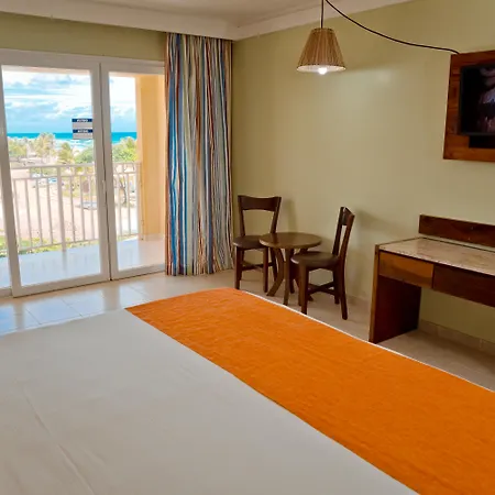 Gran Hotel Stella Maris Urban Resort & Conventions-3
