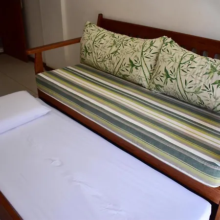 Arpoador Flat-2