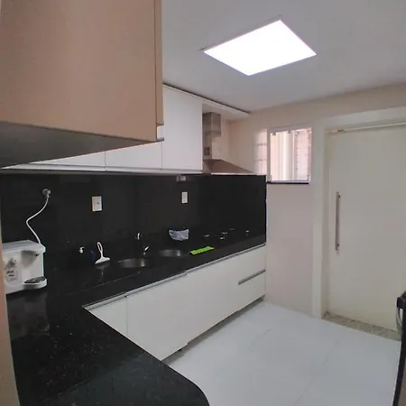 Apartamento Com Design Encantador E Mobiliado.-3
