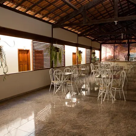 Hotel Pousada Alto Das Colinas-3
