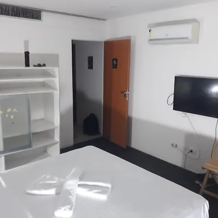 Quartos Em Apartamento Compartilhado Beira Mar-2