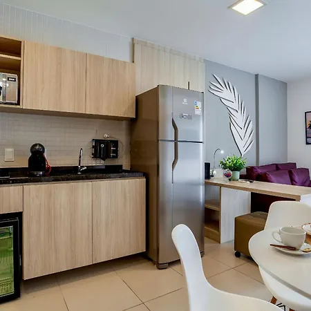 Linda Suite Com Cozinha Compacta Em Regiao Central-3