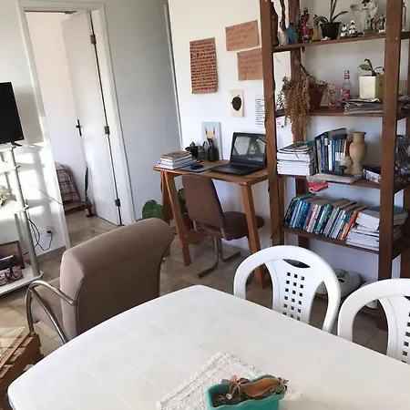 Quarto Prox Ao Rio Vermelho-2