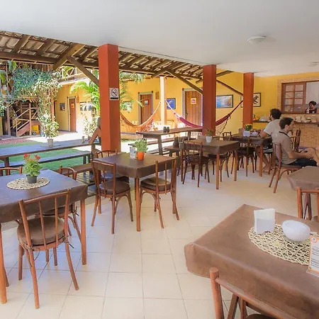Praia Do Forte Hostel-3