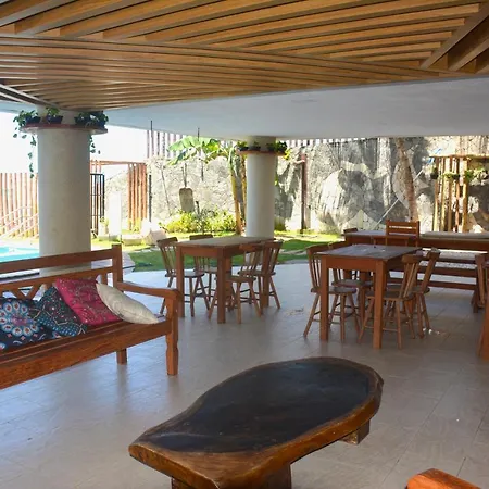 Na Praia - Elegance 202 Luxo - Lateral-3