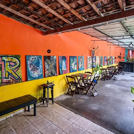 Proxima Estacion Hostel-2