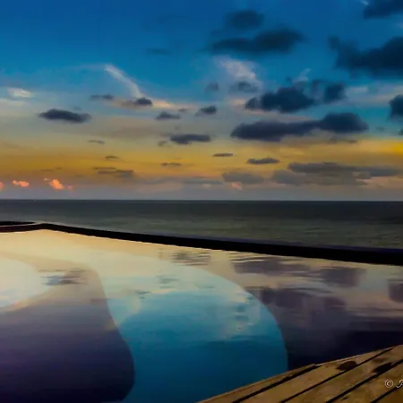Apartamento-Cobertura De Luxo Vista Mar Em Salvador-3