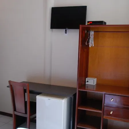Hotel Netuno Beach Suites-2