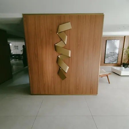 Apartamento Em Frente Ao Shopping Itaigara - Salvador-3