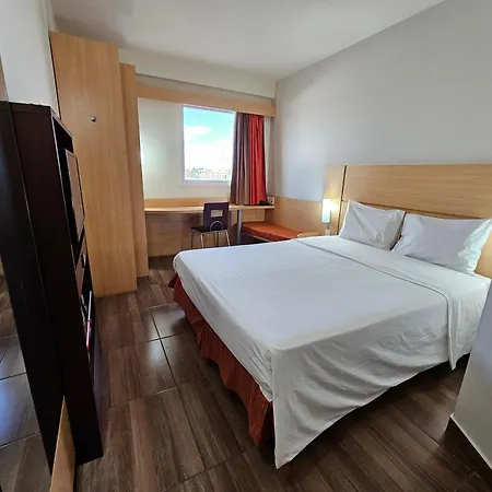 Ibis Mossoro-3