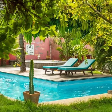 Boutique Hotel Le Jardin D'Eole-Fortim-2