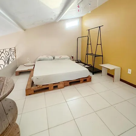 Apto INTEIRO em Vilas do Atlântico, a 50m da praia-3