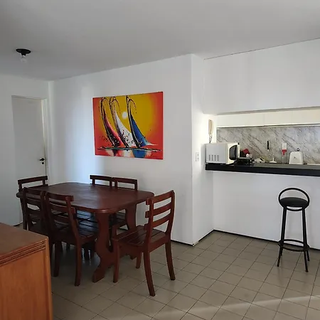 Apto privado 4º andar no Edifício residencial Náutico-2