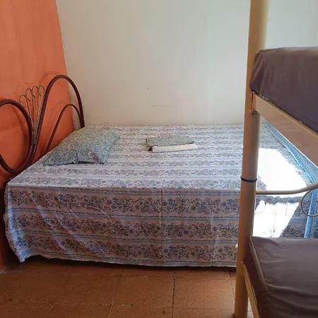 Quarto Casal próximo Pelourinho-3