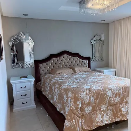 Apt Luxo 4 Quartos Barra-3