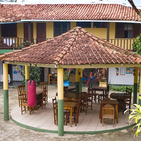 Hospedagem La Bilbaina-3